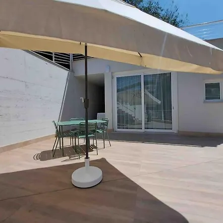 San Pietro Luxury 公寓