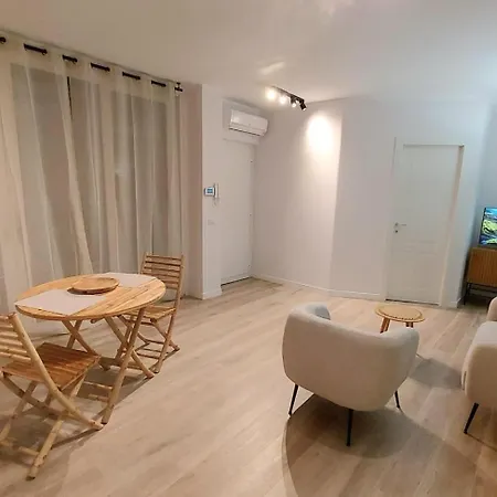 Vatican Boutique Apartmán *